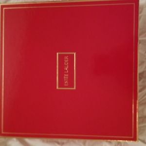Estee Lauder Never used empty gift box